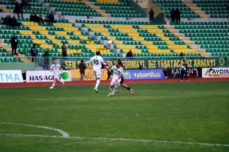 Şanlıurfa-Sakarya Maçı Başladı!
