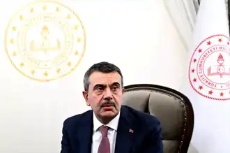 Bakan Tekin, "Yılın Kareleri"ni Seçti