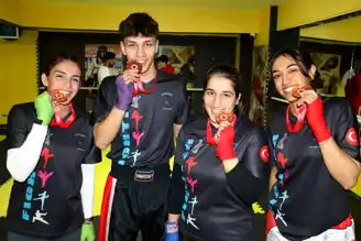 Diyarbakır'dan 8 Madalya: Kick Boks Şampiyonluğu