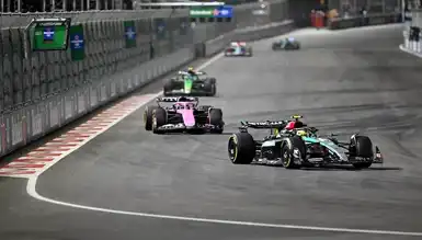 F1 2025 Sezonu Başlıyor: Hamilton Ferrari'de!