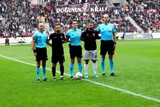 Karaman FK - Elazığspor Maçının Hakemi Belli Oldu!