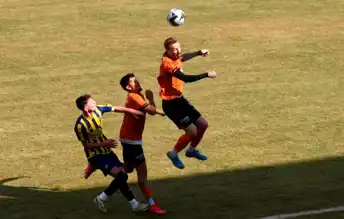 Vitraspor, Karamürselspor'a Ev Sahibinde Yenildi