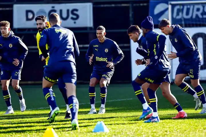 Fenerbahçe, Hatayspor Maçına Hazırlanıyor