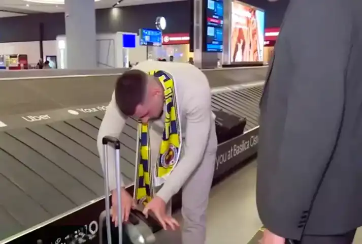Fenerbahçe'nin Yeni Transferi Havalimanında Yaşadığı Sürpriz!