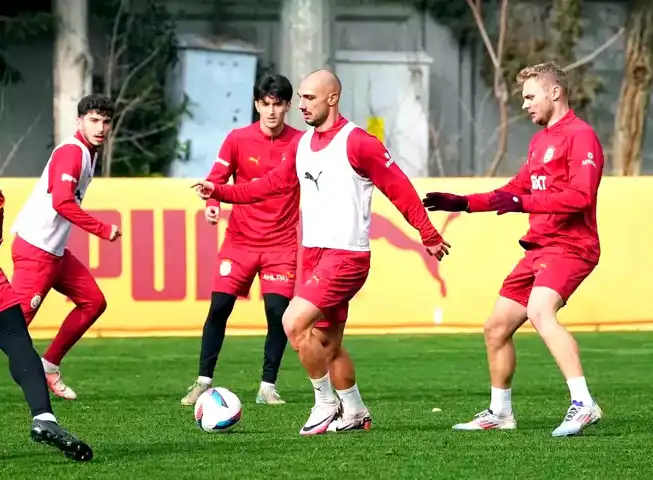 Galatasaray, Gaziantep FK Maçına Hazırlanıyor
