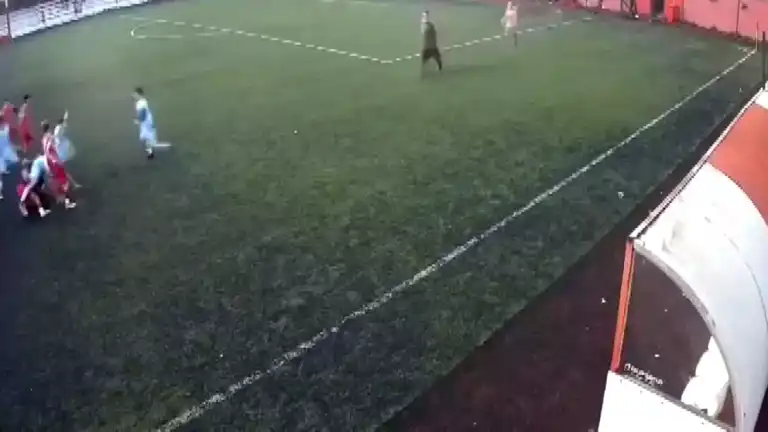 Şişli'de U-14 Maçı Kavgası: 2 Yaralı